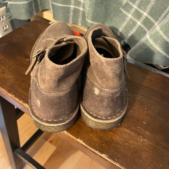 Clark’s original desert boots suede buckle closure with original crepe soles 9 - Picture 4 of 8